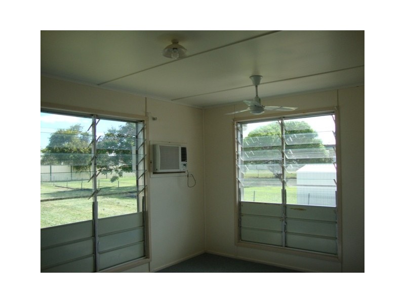 29 Taurus Street, Blackwater QLD 4717