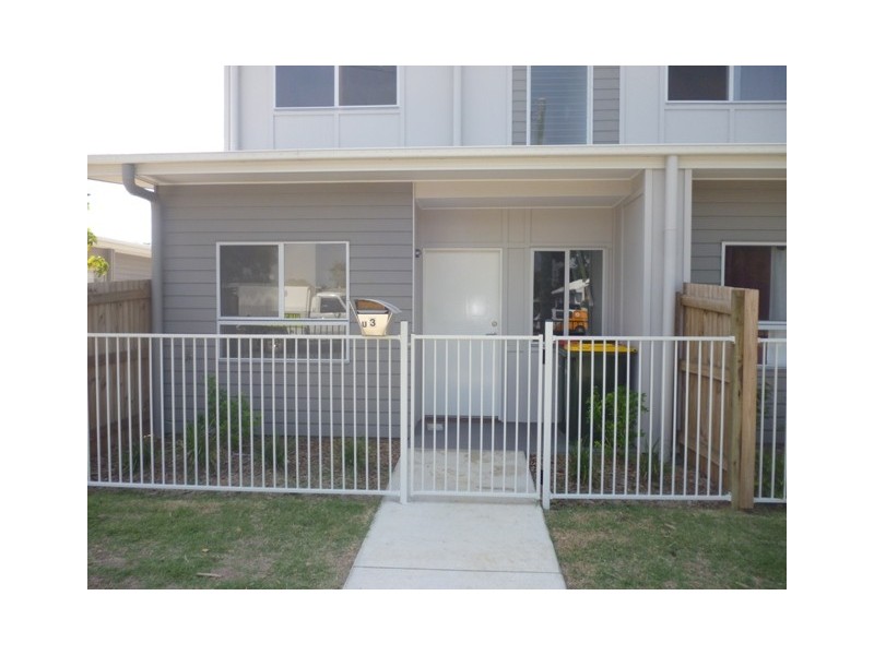 3 Aurora Close, Blackwater QLD 4717