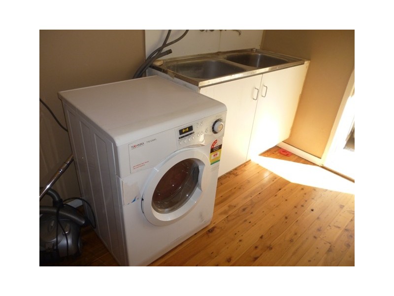 40 Acacia Street, Blackwater QLD 4717