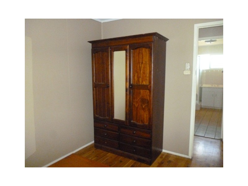 40 Acacia Street, Blackwater QLD 4717