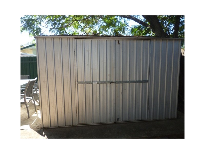 40 Acacia Street, Blackwater QLD 4717