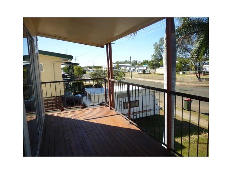 3 Park Street, Blackwater QLD 4717