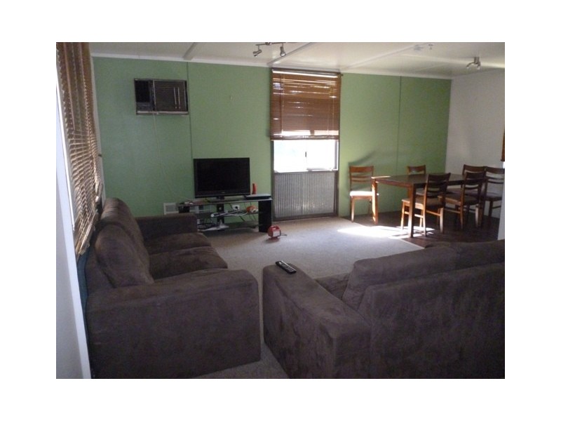 4  Fern Street, Blackwater QLD 4717