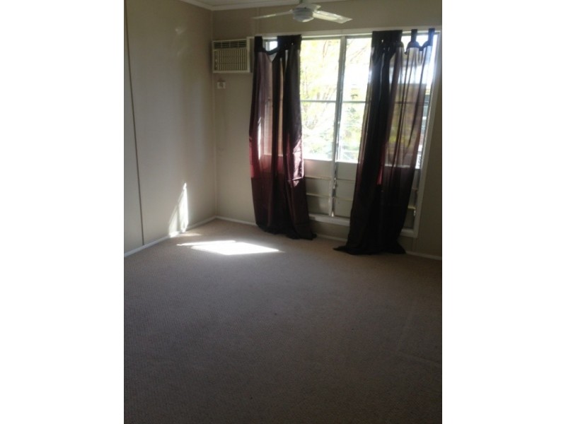 23  Bauhinia Street, Blackwater QLD 4717