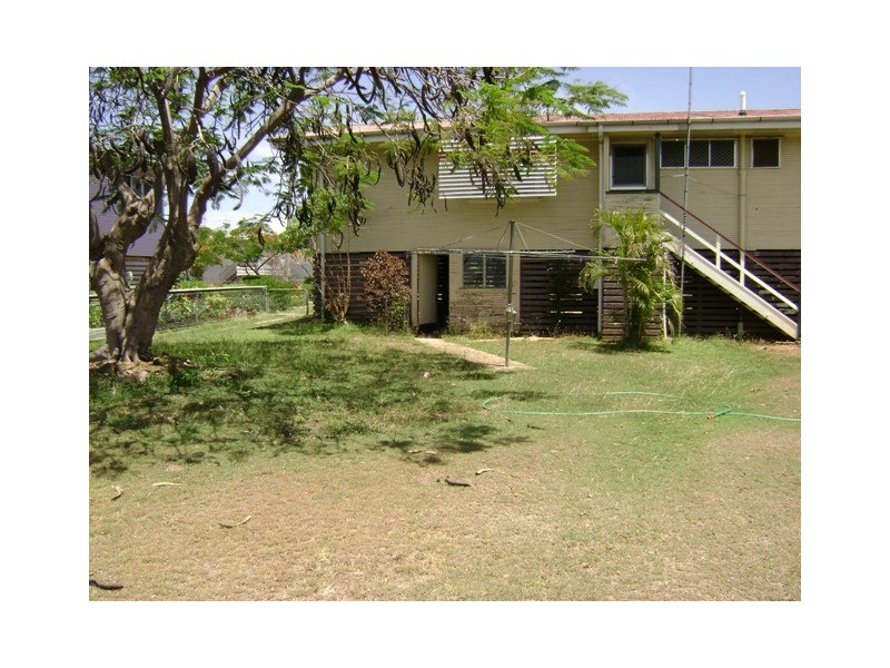 3 Fay Street, Blackwater QLD 4717