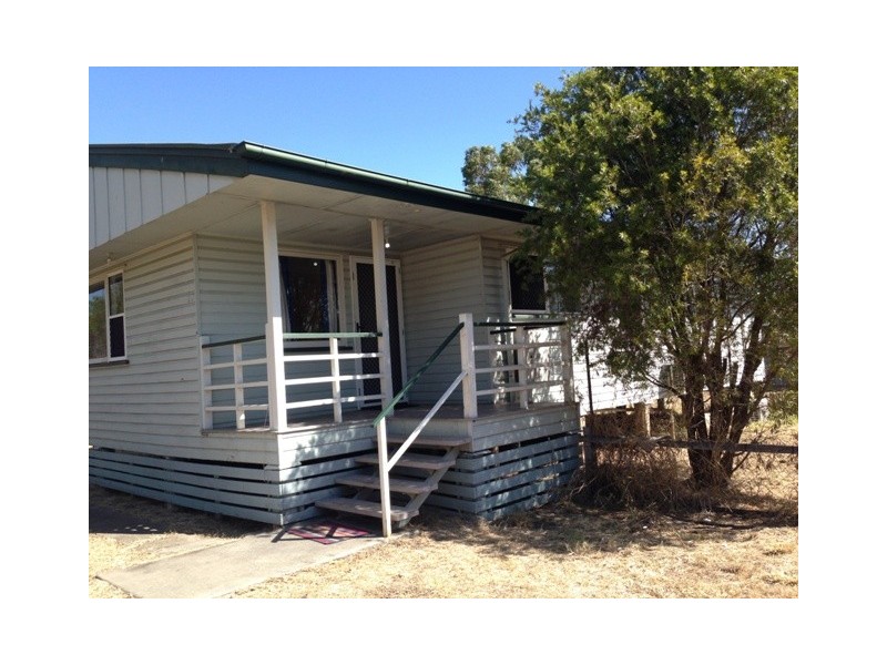 10 Yellowwood, Blackwater QLD 4717