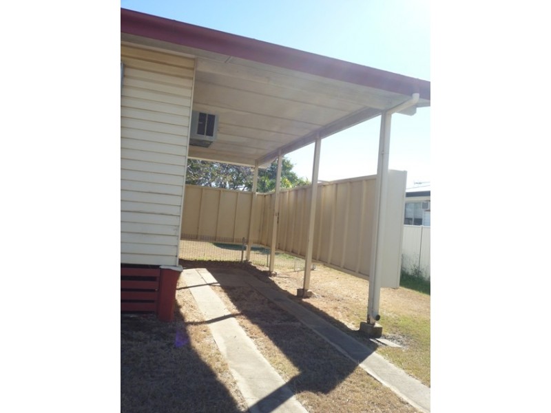 13 Bluff Street, Blackwater QLD 4717