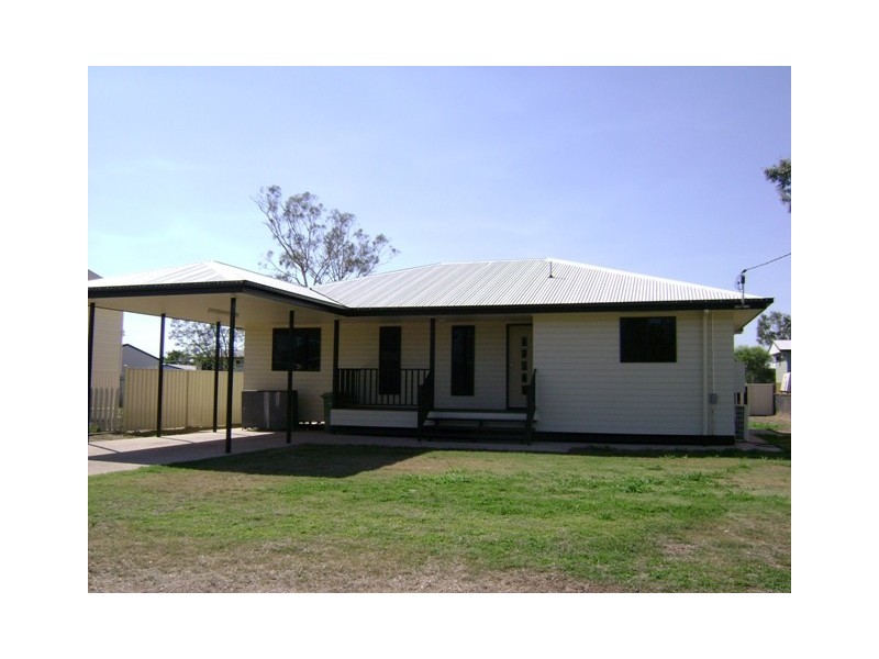 22 BEAN STREET, Blackwater QLD 4717