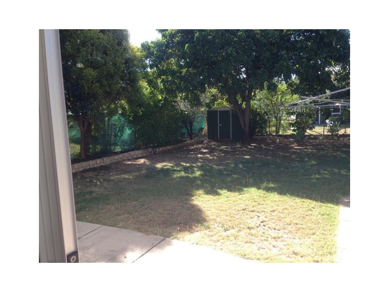 42 Stower Street, Blackwater QLD 4717
