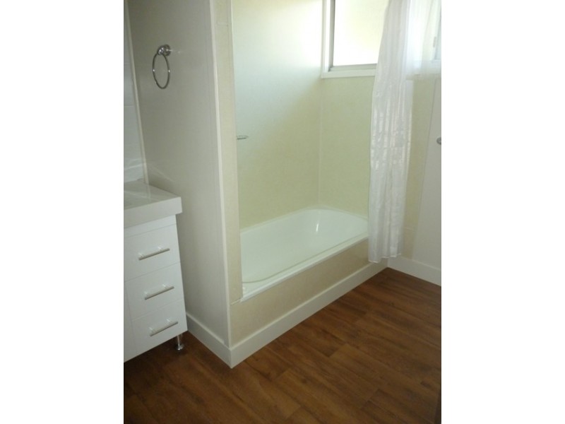 3 EUCALYPTUS STREET, Blackwater QLD 4717