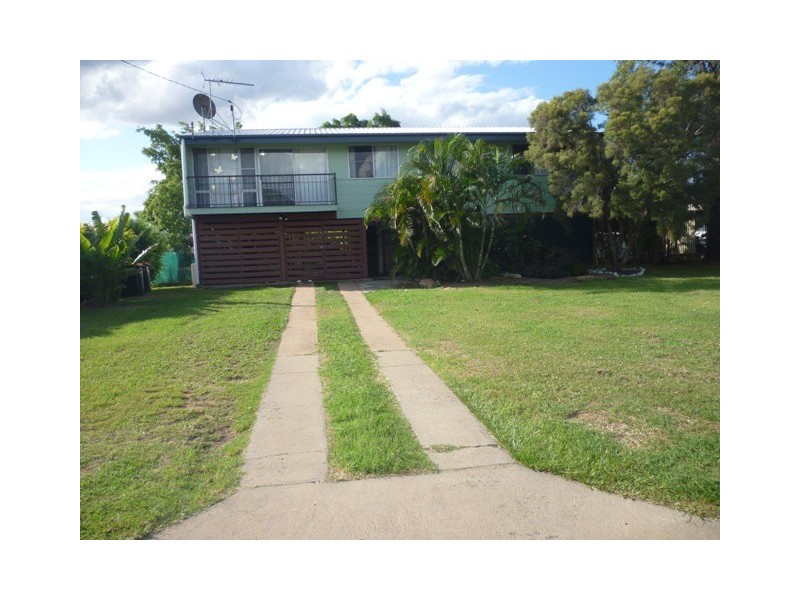 38 Stower Street, Blackwater QLD 4717