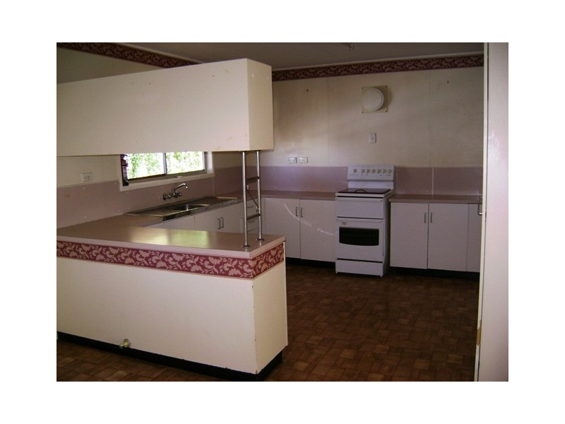 1 Comollatti Street, Blackwater QLD 4717