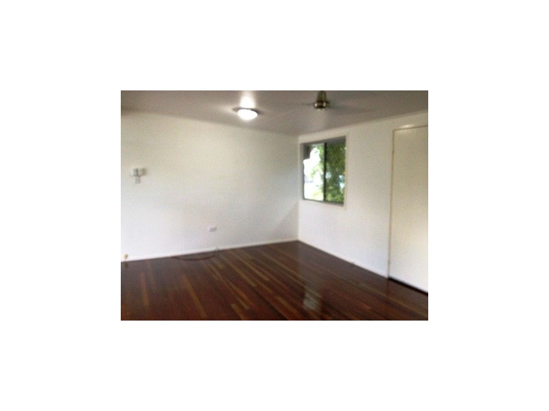 25 Bremner Street, Blackwater QLD 4717