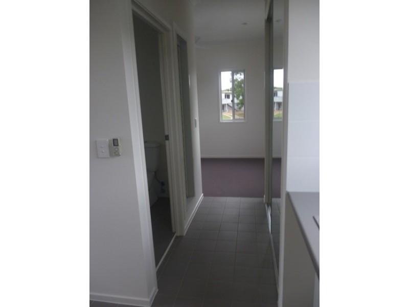 1 Aurora Close, Blackwater QLD 4717