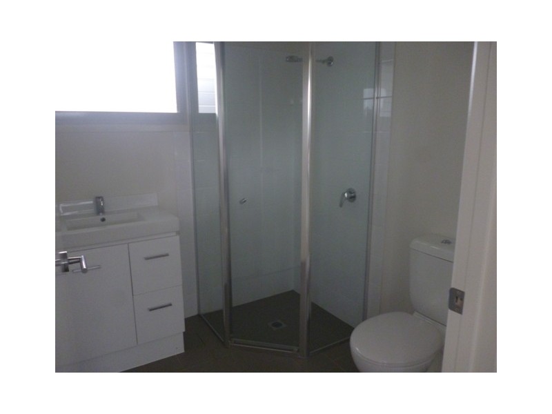 1 Aurora Close, Blackwater QLD 4717