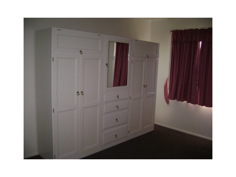 30 Bottletree Avenue, Blackwater QLD 4717