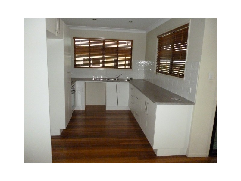 14 pandanus, Blackwater QLD 4717