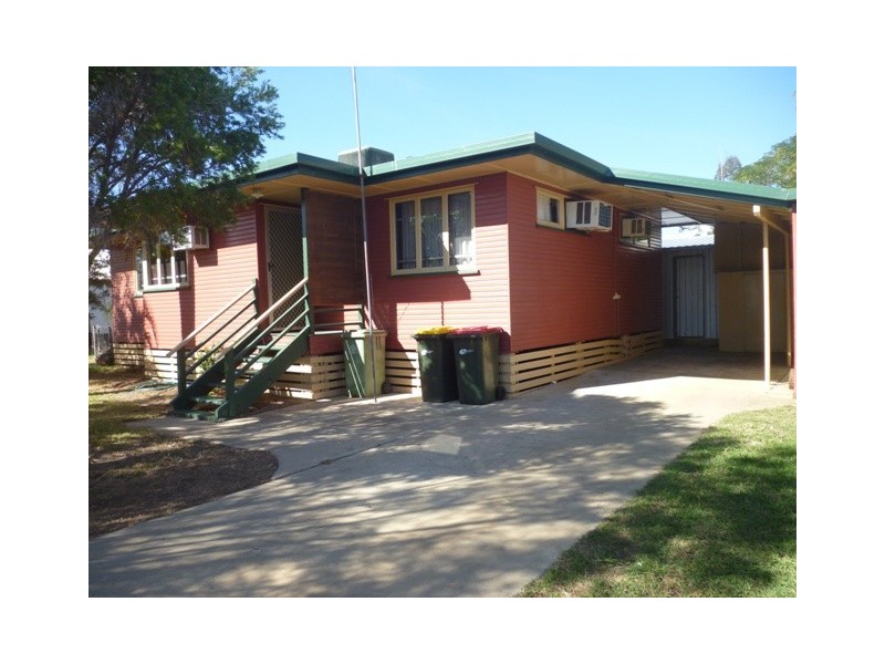 18 Fay Street, Blackwater QLD 4717