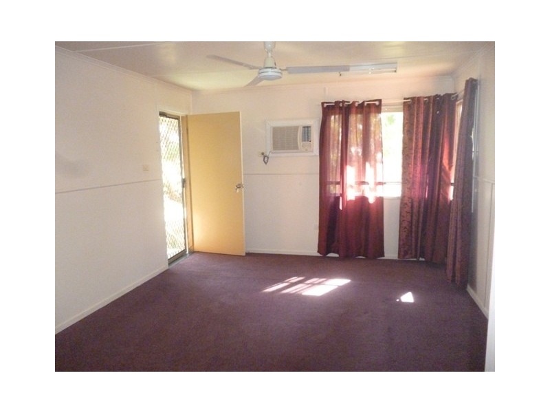 18 Fay Street, Blackwater QLD 4717