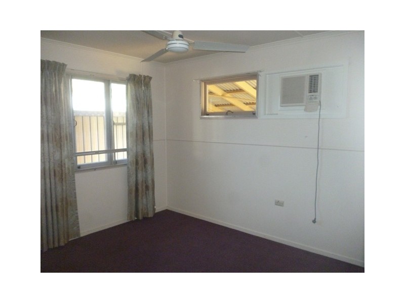 18 Fay Street, Blackwater QLD 4717