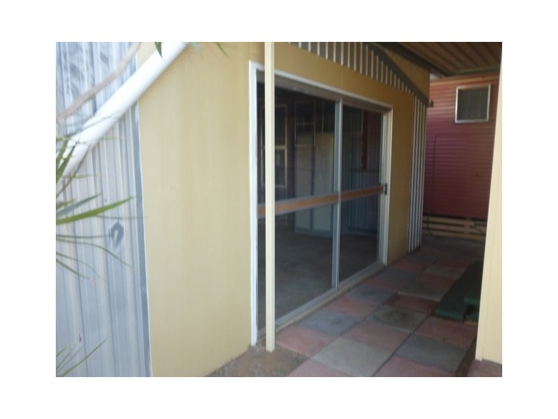 18 Fay Street, Blackwater QLD 4717