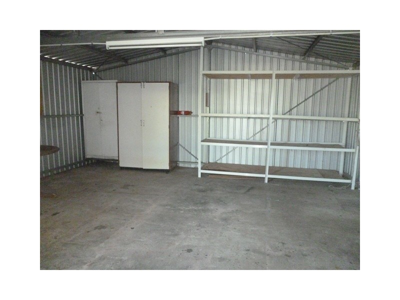 18 Fay Street, Blackwater QLD 4717