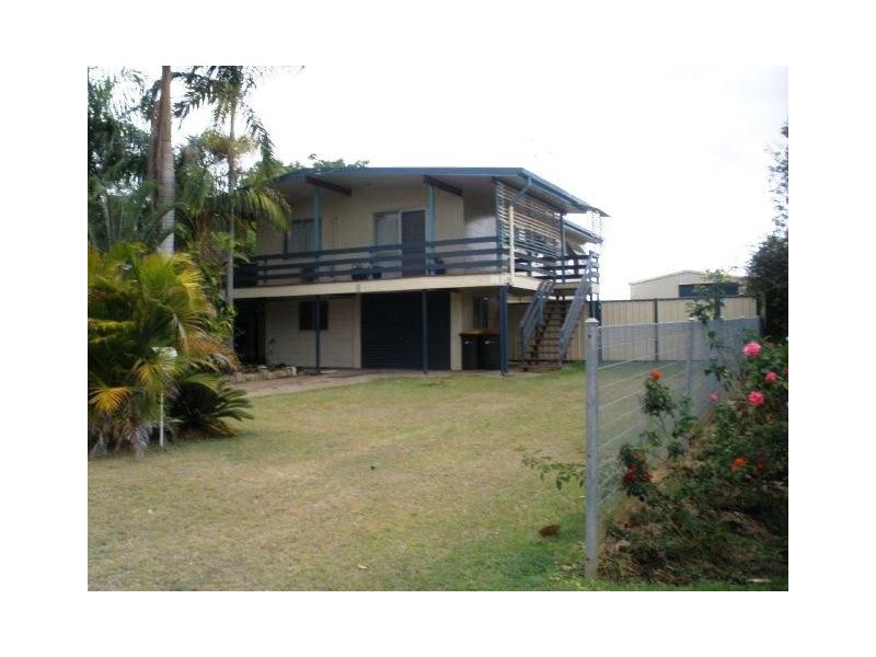 11 Taurus Street, Blackwater QLD 4717