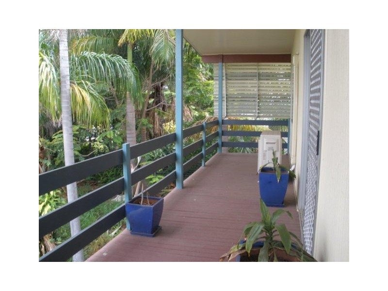 11 Taurus Street, Blackwater QLD 4717