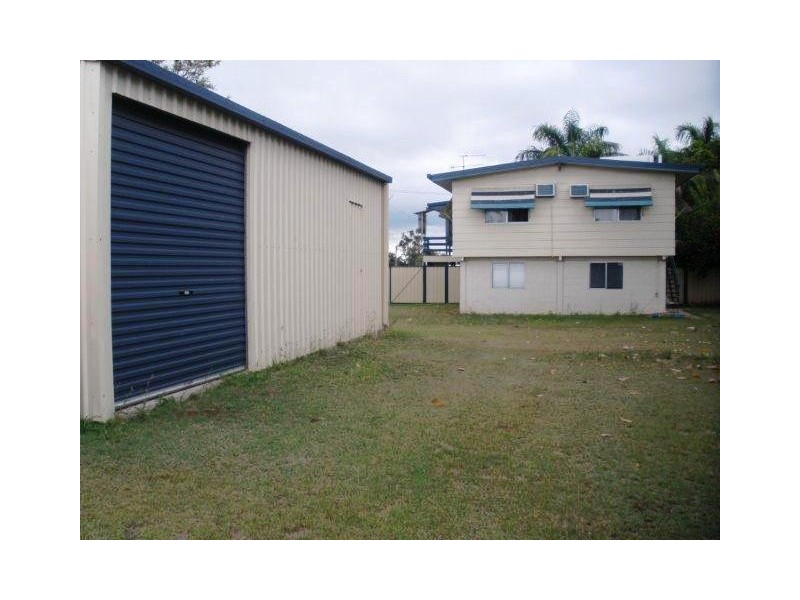 11 Taurus Street, Blackwater QLD 4717