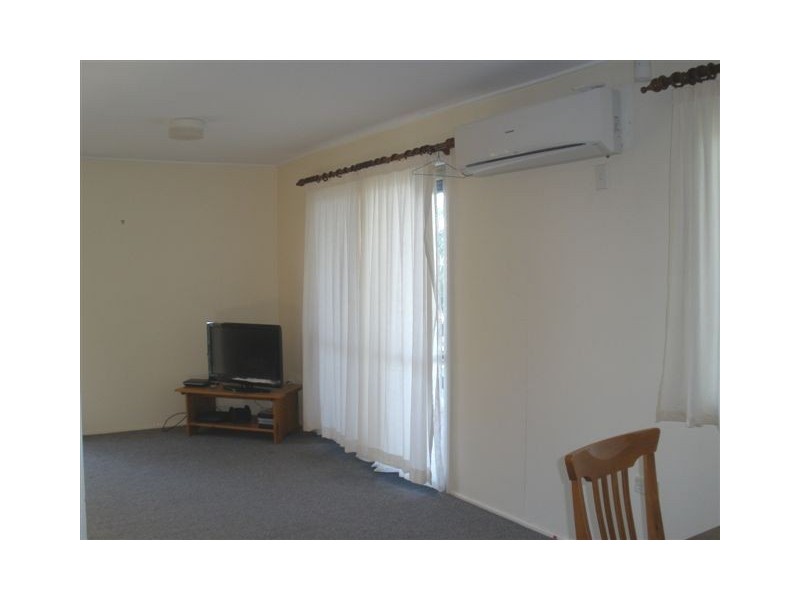 11 Taurus Street, Blackwater QLD 4717