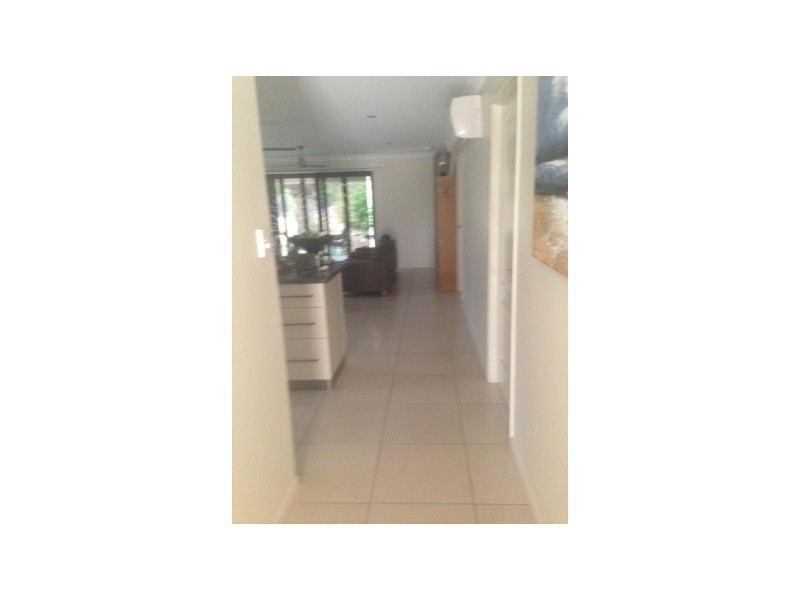 15 Creek Street, Bluff QLD 4702