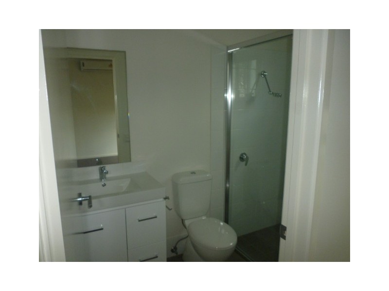 Unit 10 Aurora Close, Blackwater QLD 4717