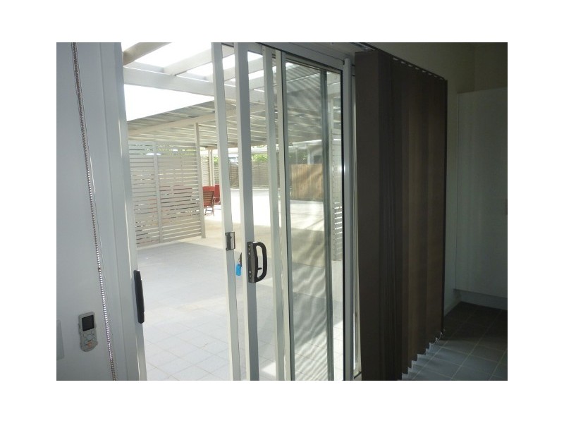 Unit 10 Aurora Close, Blackwater QLD 4717
