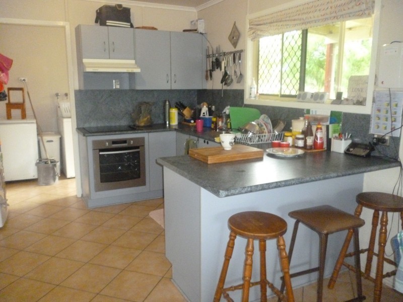 22112 Capricorn Highway, Comet QLD 4702