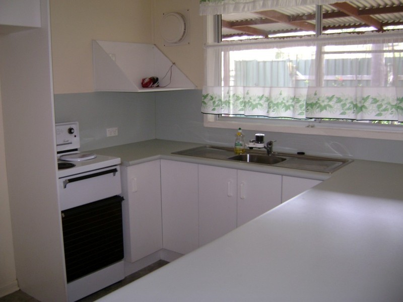 48 STOWER ST, Blackwater QLD 4717