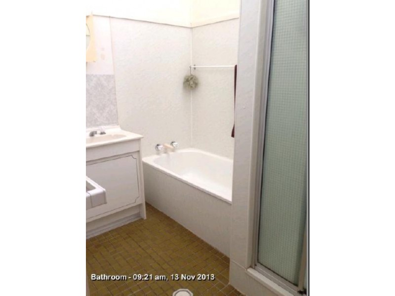 48 STOWER ST, Blackwater QLD 4717