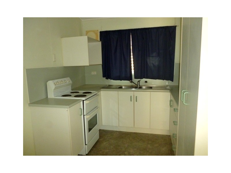 21 Lawless Street, Blackwater QLD 4717