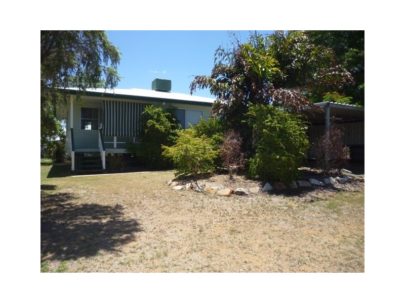 44 Bottletree Avenue, Blackwater QLD 4717