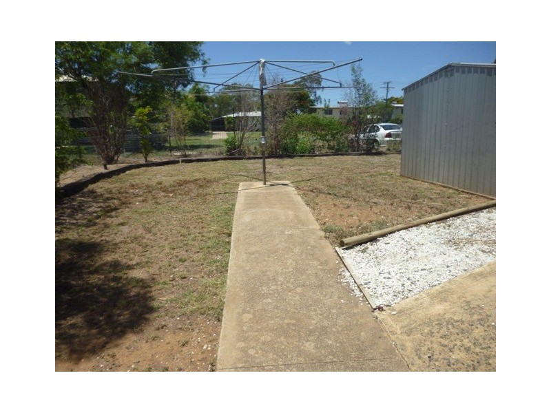 44 Bottletree Avenue, Blackwater QLD 4717