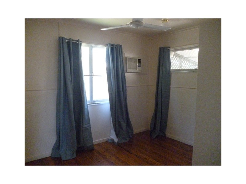 24 Wey Street, Blackwater QLD 4717