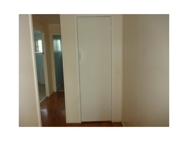 26 Wattle Street, Blackwater QLD 4717