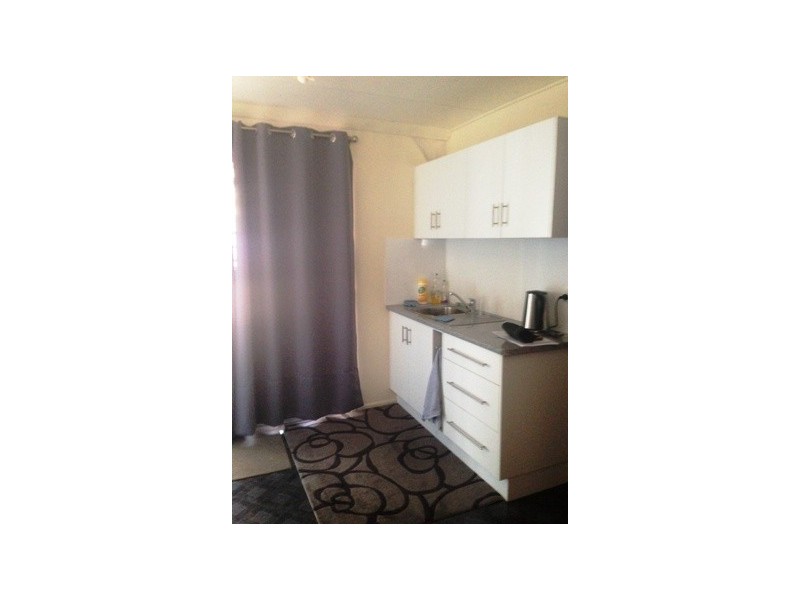 56 Stower St, Blackwater QLD 4717