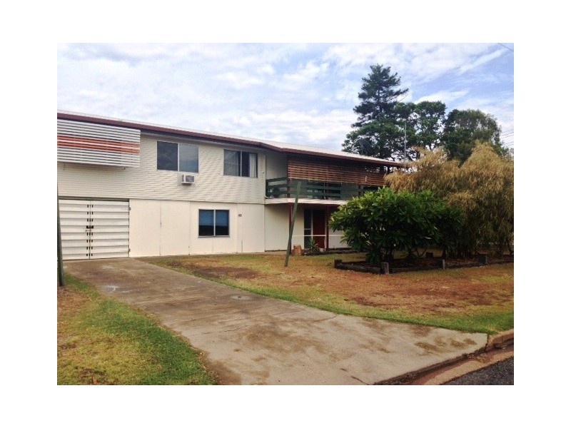 23 Bredhauer Street, Blackwater QLD 4717