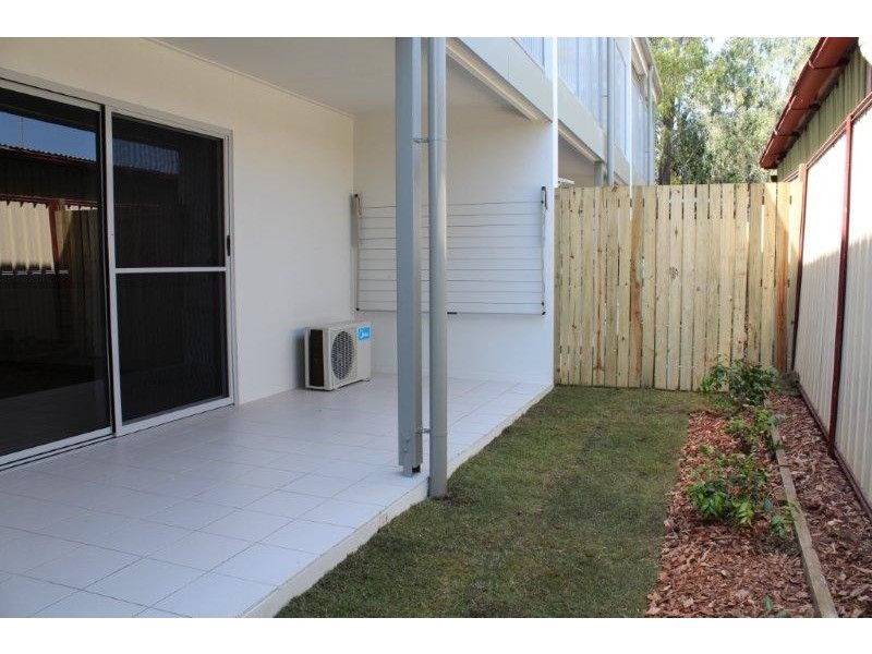 1 / 17-19 Sandalwood Street, Blackwater QLD 4717