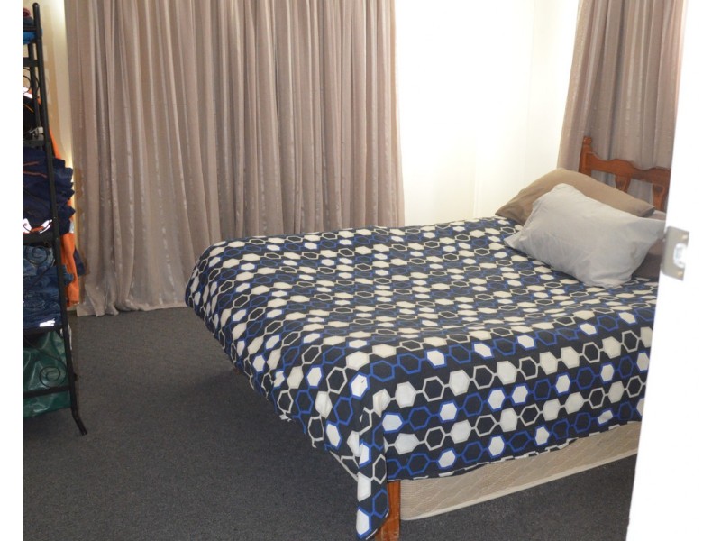 29 Arnold Street, Blackwater QLD 4717