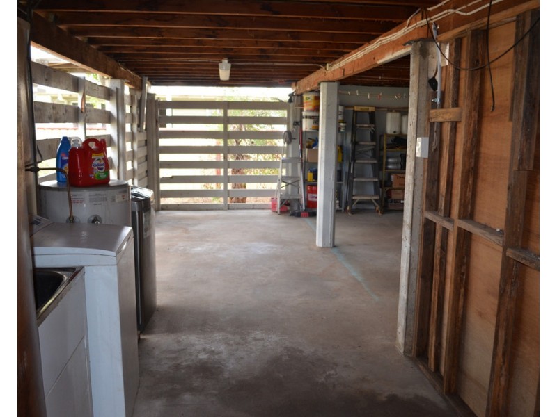 29 Arnold Street, Blackwater QLD 4717