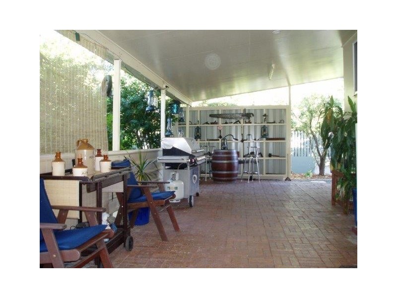 8 Myall Street, Blackwater QLD 4717