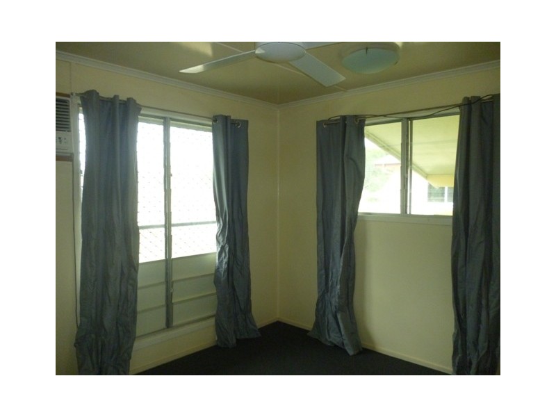 5 Long Street, Blackwater QLD 4717