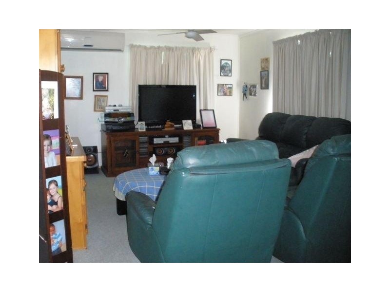 17 Gum Street, Blackwater QLD 4717