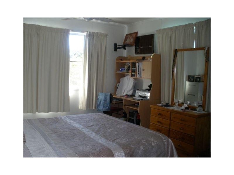 17 Gum Street, Blackwater QLD 4717